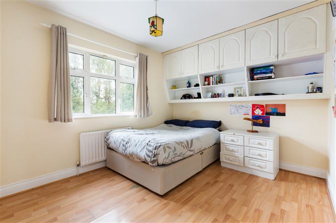 24 Larchfield, Dunboyne, Co. Meath