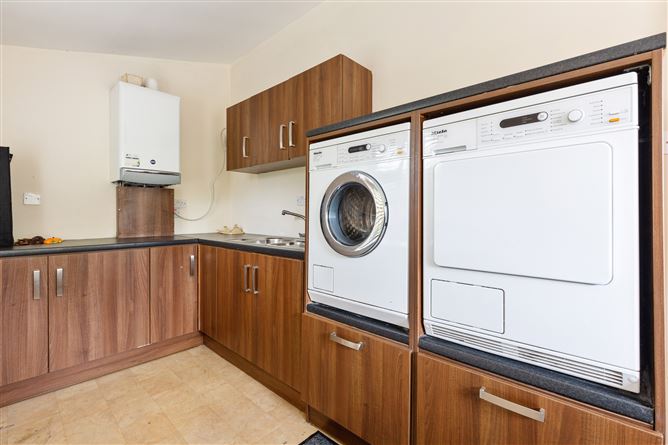 24 Larchfield, Dunboyne, Co. Meath