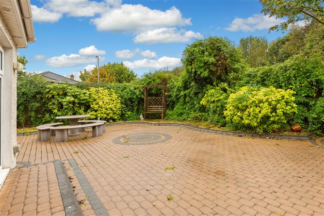 24 Larchfield, Dunboyne, Co. Meath