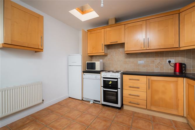 11 Eden Terrace, Glasthule, County Dublin