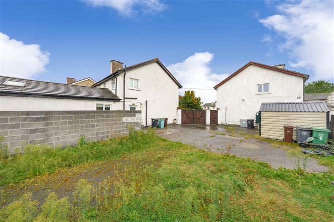 6 & 7 Old Church Park, Clondalkin, Dublin 22 D
