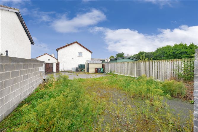 6 & 7 Old Church Park, Clondalkin, Dublin 22 D