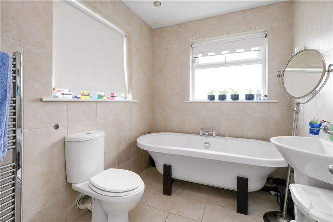 6 & 7 Old Church Park, Clondalkin, Dublin 22 D