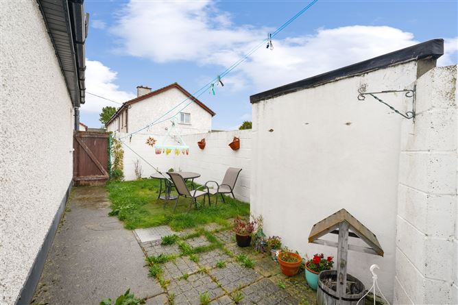 6 & 7 Old Church Park, Clondalkin, Dublin 22 D