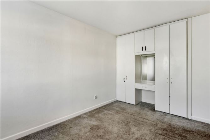 12 Beach View, Sutton, Dublin 13