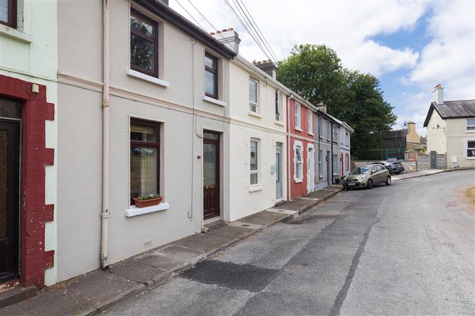 12 saint colmans square cobh, co cork , Cobh, East Cork