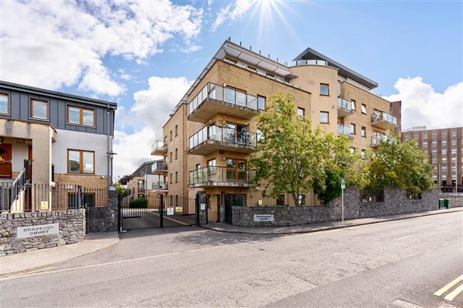 15 Bradogue Court, Annamoe Road, Dublin 7