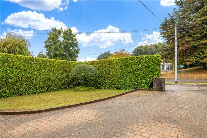 3 New Grange Road, Blackrock, Co. Dublin