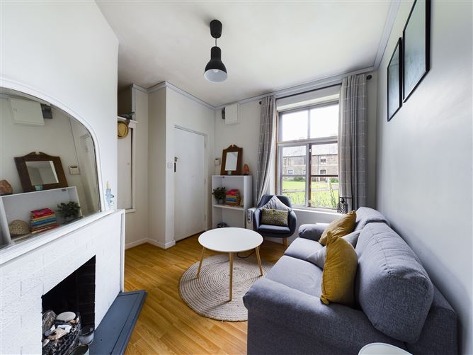 4 Manor Court, Cork Road, Waterford City, Waterford