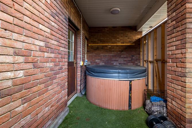12 Knocksedan Drive, Swords, Dublin