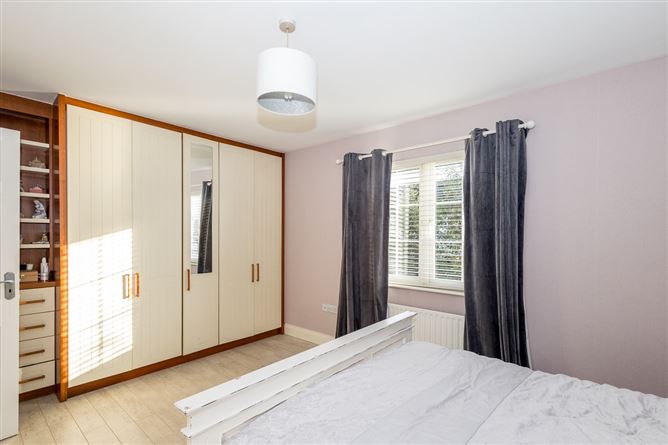 12 Knocksedan Drive, Swords, Dublin