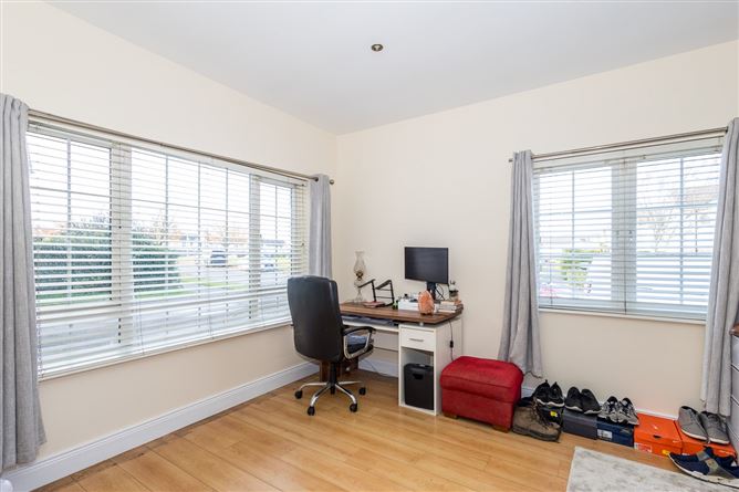 12 Knocksedan Drive, Swords, Dublin