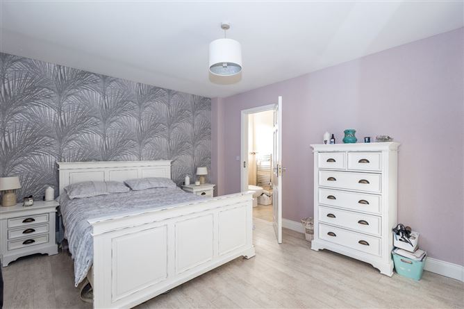 12 Knocksedan Drive, Swords, Dublin