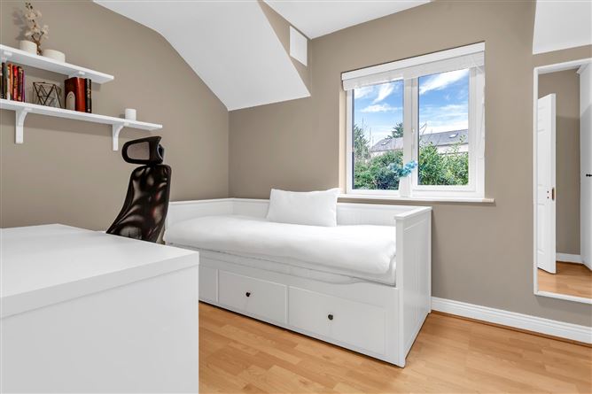 61 Willow Grove, Clane Road, Sallins, Co. Kildare