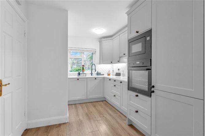 61 Willow Grove, Clane Road, Sallins, Co. Kildare