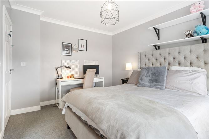 52 Carrickhill Road, Portmarnock,   County Dublin