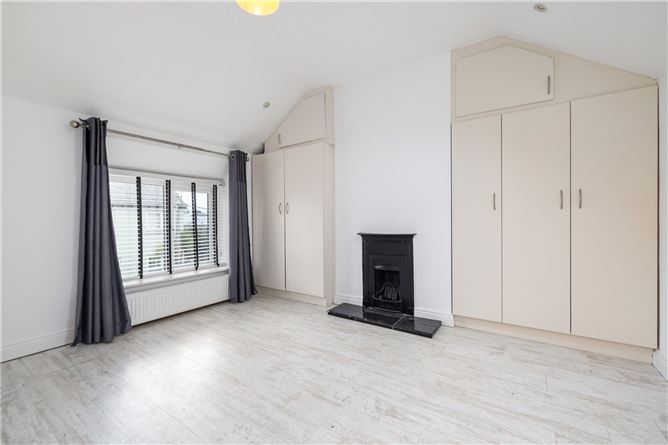 244 Foxrock Grove, Kill Lane, Dublin 18