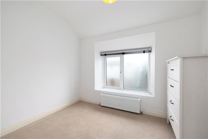 244 Foxrock Grove, Kill Lane, Dublin 18