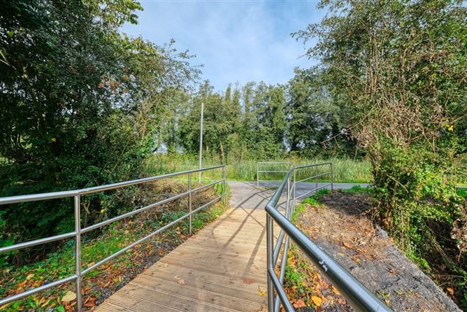 3 Sycamore Drive, Prospect Wood, Longford