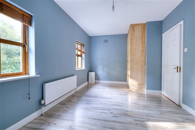 3 Sycamore Drive, Prospect Wood, Longford