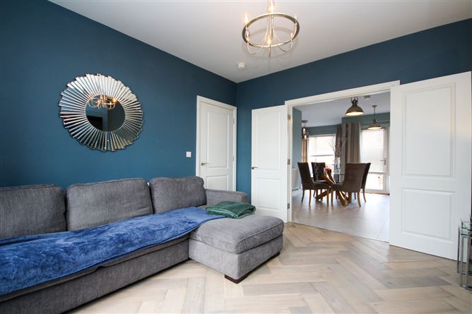 6 The Walk, Citywest Village, Dublin 24