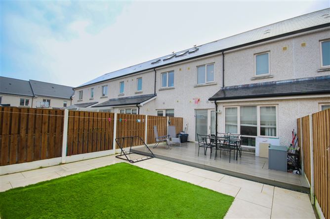 6 The Walk, Citywest Village, Dublin 24