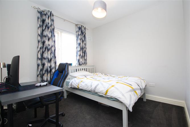 6 The Walk, Citywest Village, Dublin 24