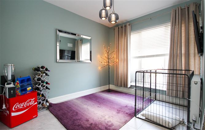 6 The Walk, Citywest Village, Dublin 24