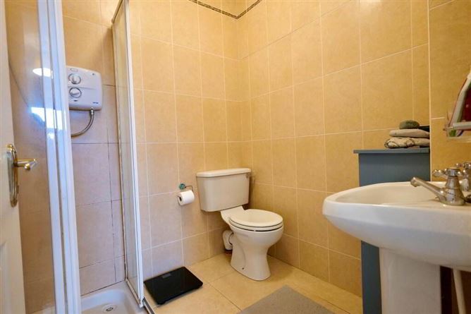 37 Knocklyon, Clonmacken, Limerick