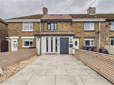 15 Michael Dooley Terrace, Athy, County Kildare