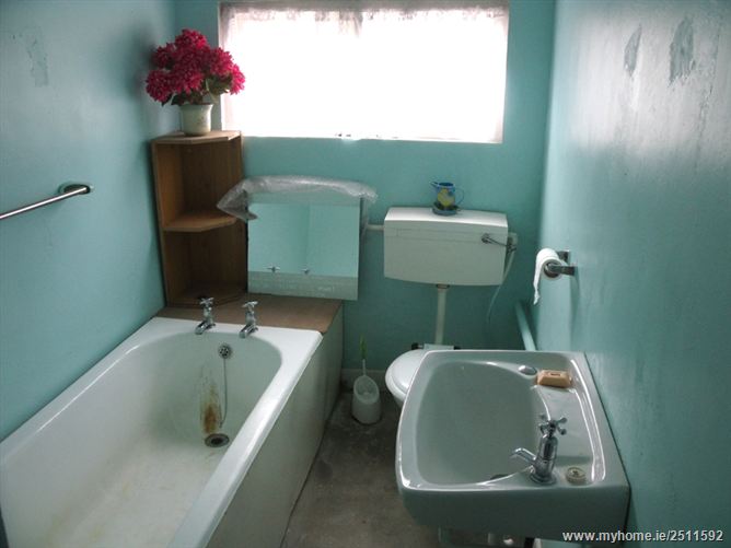 Barton Street, Tinahely, Wicklow