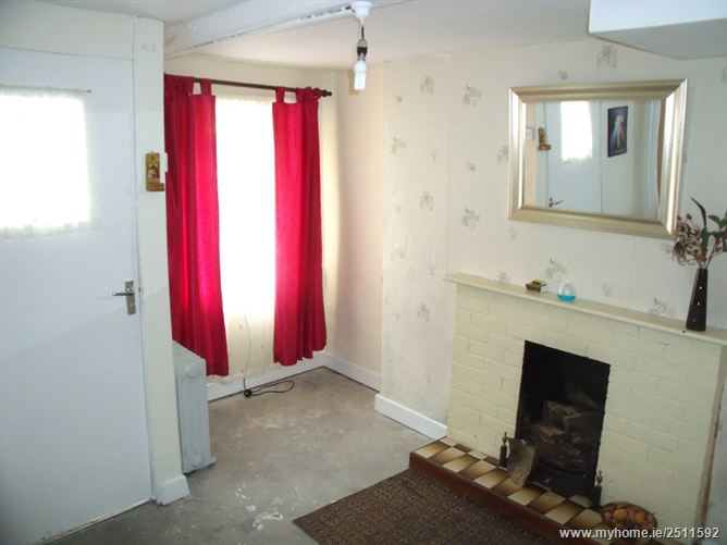 Barton Street, Tinahely, Wicklow