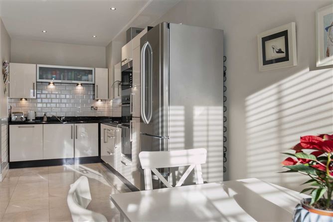 15 Beechwood Court, Blackrock, County Dublin