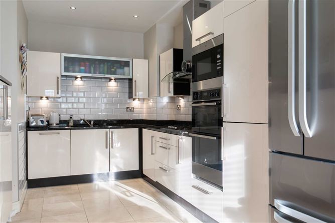 15 Beechwood Court, Blackrock, County Dublin