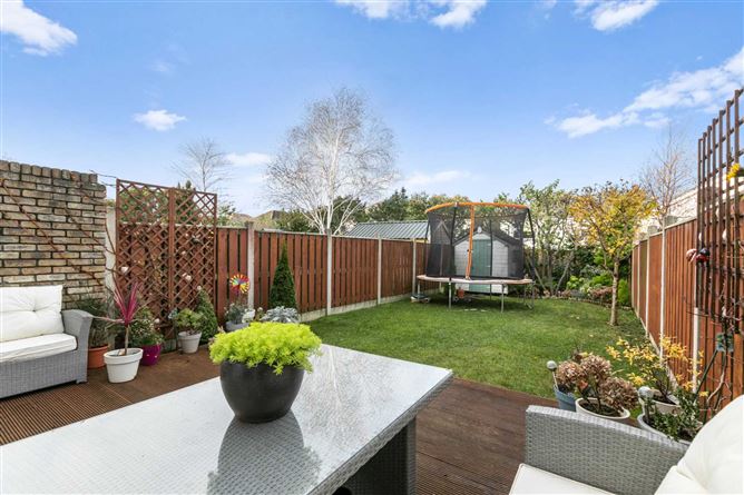 15 Beechwood Court, Blackrock, County Dublin