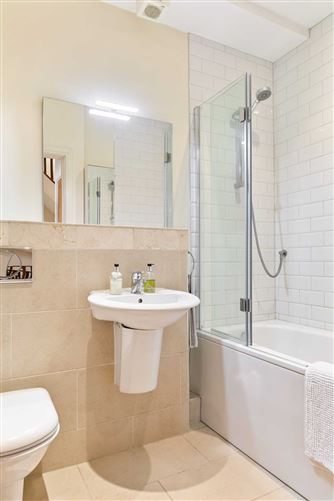 15 Beechwood Court, Blackrock, County Dublin