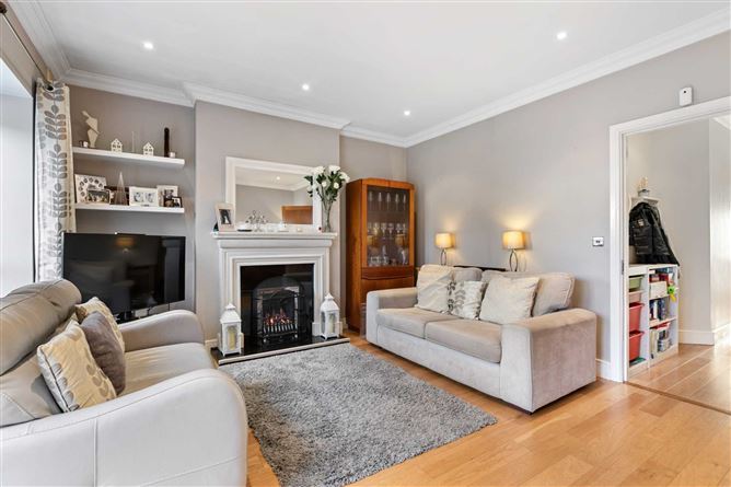 15 Beechwood Court, Blackrock, County Dublin