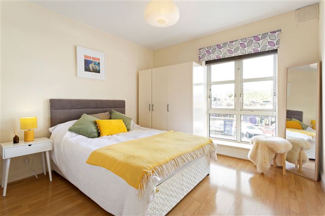 63 St Peter's Square , Phibsborough, Dublin 7