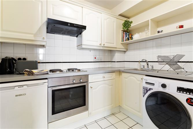 63 St Peter's Square , Phibsborough, Dublin 7