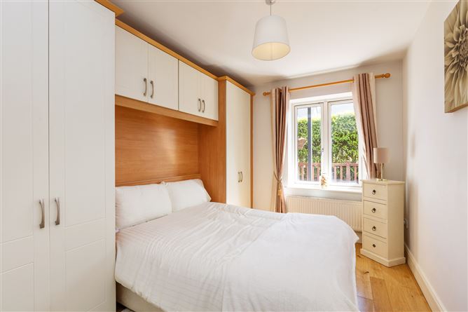 4 Rathmore, The Links, Portmarnock, Co. Dublin