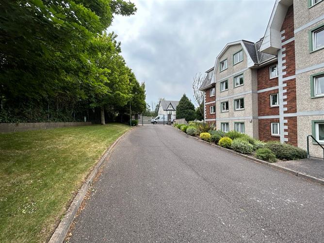 Apartment 15, Orchard Court, Victoria Cross, Cork City, Cork