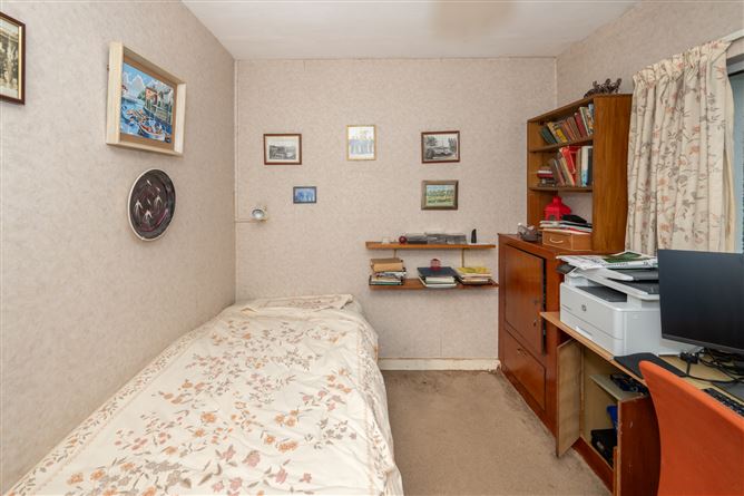 Dunkerron, 8 Lime Trees Road, Maryborough Estate, Douglas, Douglas, Cork City