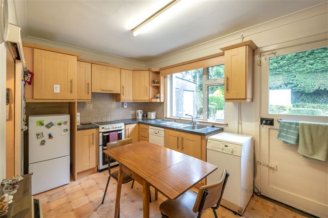 Dunkerron, 8 Lime Trees Road, Maryborough Estate, Douglas, Douglas, Cork City