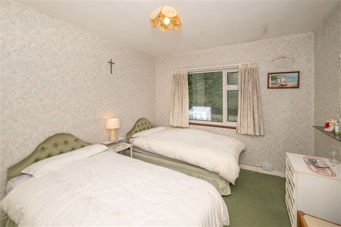 Dunkerron, 8 Lime Trees Road, Maryborough Estate, Douglas, Douglas, Cork City