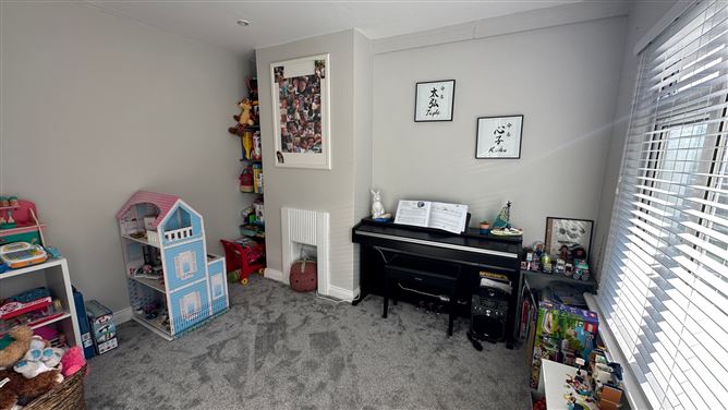 16 Saint Gerards Place, Rochestown, Cork