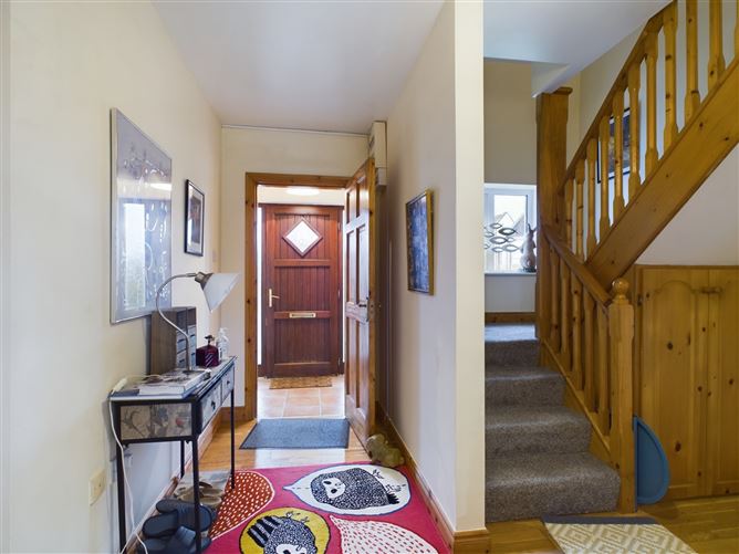 7 Atlantean Cottages, Kilkee, Co. Clare.