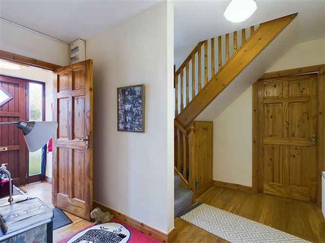 7 Atlantean Cottages, Kilkee, Co. Clare.