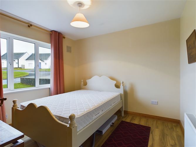 7 Atlantean Cottages, Kilkee, Co. Clare.
