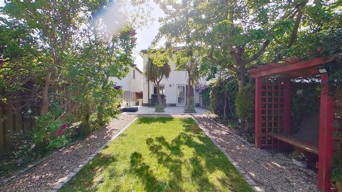 38 Mount Eagle View, Leopardstown Heights, Leopardstown, Dublin 18