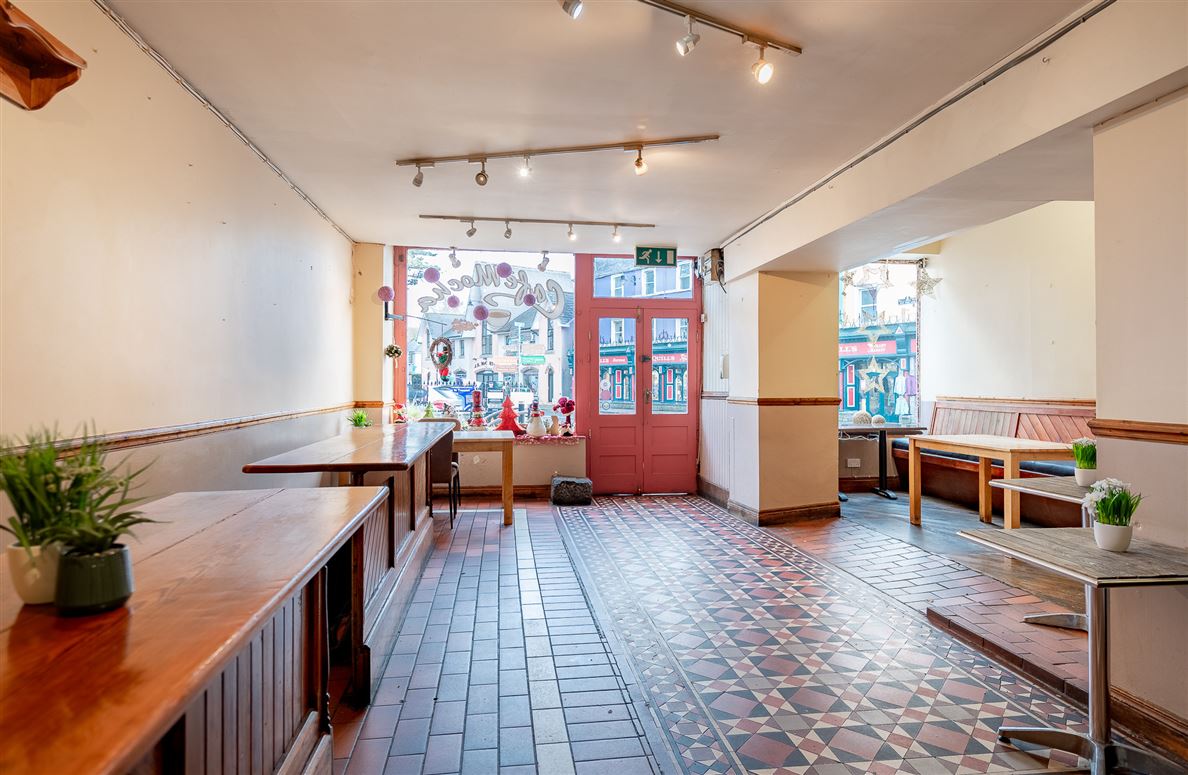 The Square, Kenmare, Co. Kerry, V93 YW44